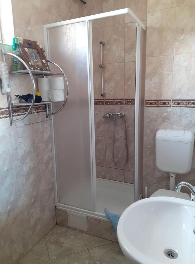 Appartamento Ani Vendégház Egerszalók Esterno foto